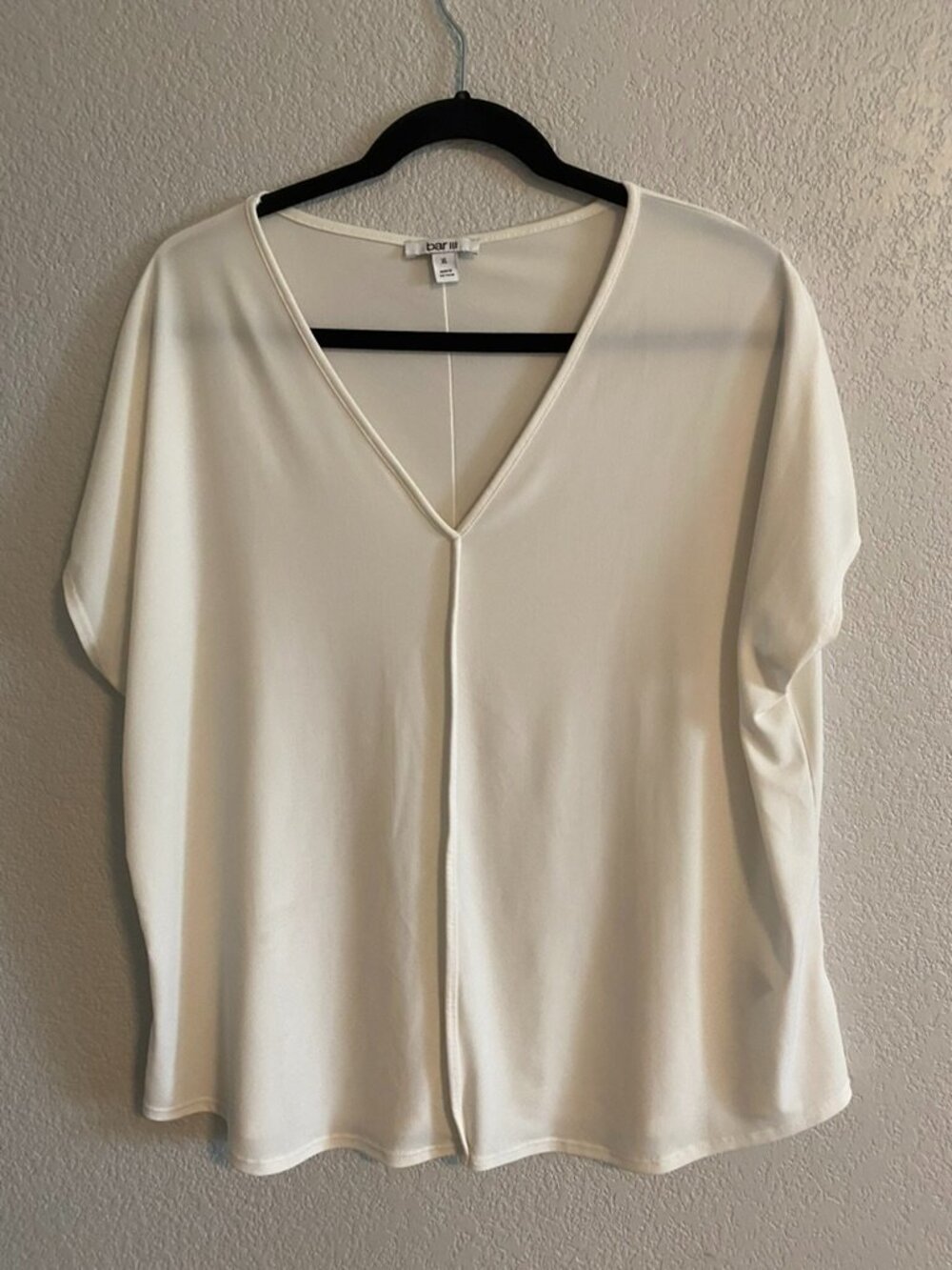 bar III Woman's Sleeveless V Neck Blouse XL